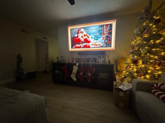 Photo - 2409 Minford Pl