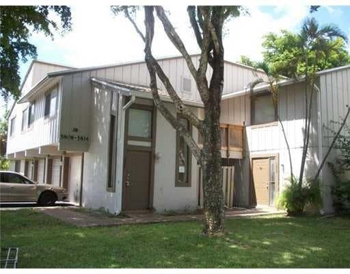Building Photo - 5814 NW 21st St Rental