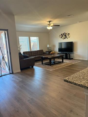 Photo - 1004 Tall Grass Dr