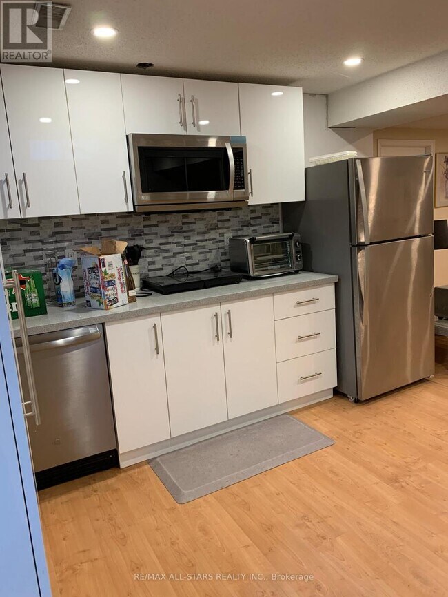 Photo - 72 Calderbridge Crescent