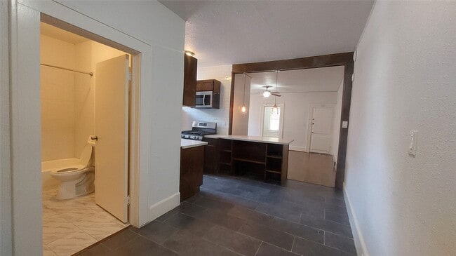 Building Photo - 3719 Audubon Pl Unit 1