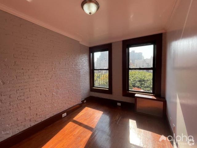 Building Photo - 2 bedroom in NEW YORK NY 10029 Unit 26 Rental