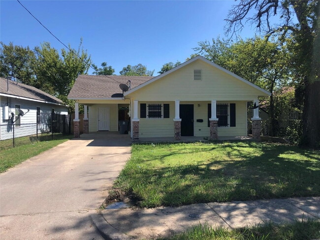 Photo - 4518 Hamilton Ave