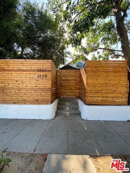 Photo - 1129 N Westmoreland Ave