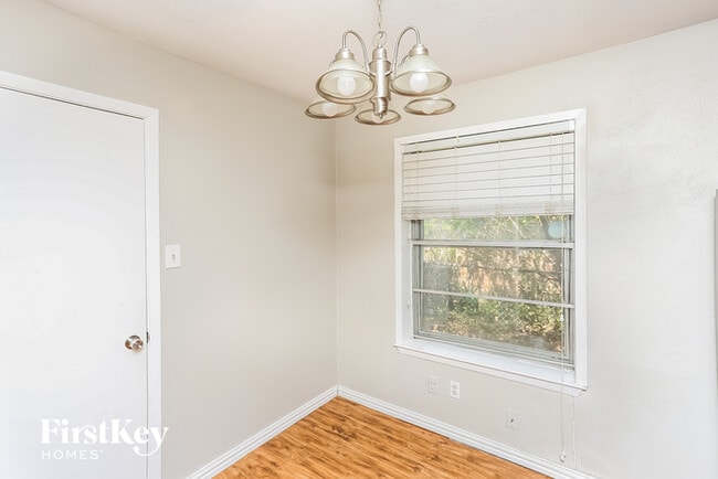 Photo - 3205 Hanover Dr