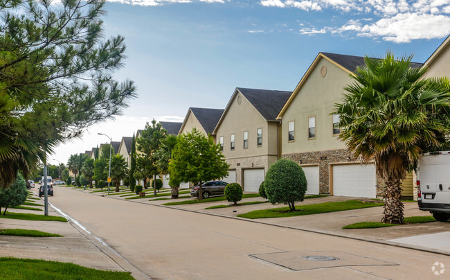 Addicks Stone Village - Addicks Stone Village Townhomes