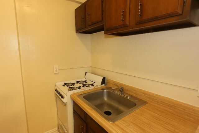 Photo - 430 W Roscoe St Unit 803