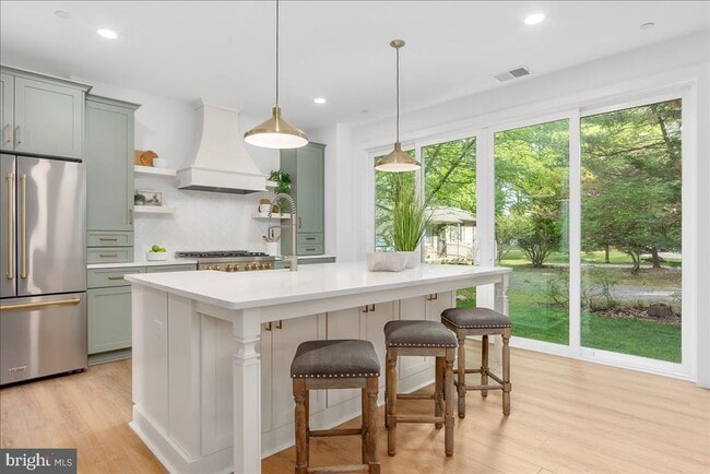 Photo - 807 Radcliff Ave