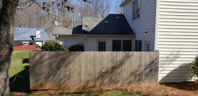 Photo - 2538 Cottage Pl