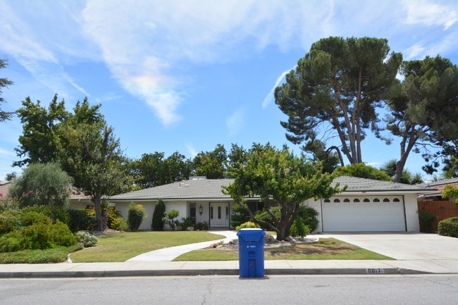 Building Photo - 6017 Friant Dr Rental