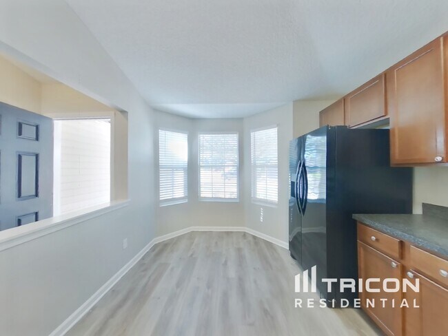 Photo - 11071 Campus Heights Ln