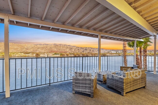 Photo - 437 Riverfront Dr Unit 5