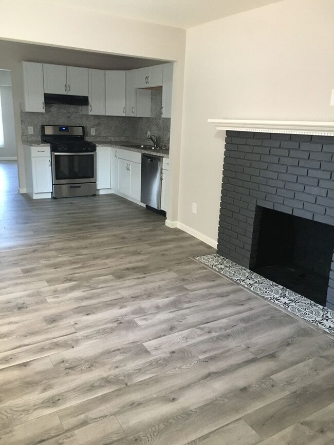 Photo - COMING SOON!!! 3 Bedroom, 2 Bath, 2 Car Garage. Newly Remodeled