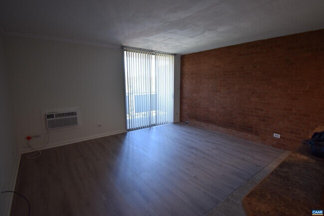 Photo - 1800 Jefferson Park Ave Unit 903