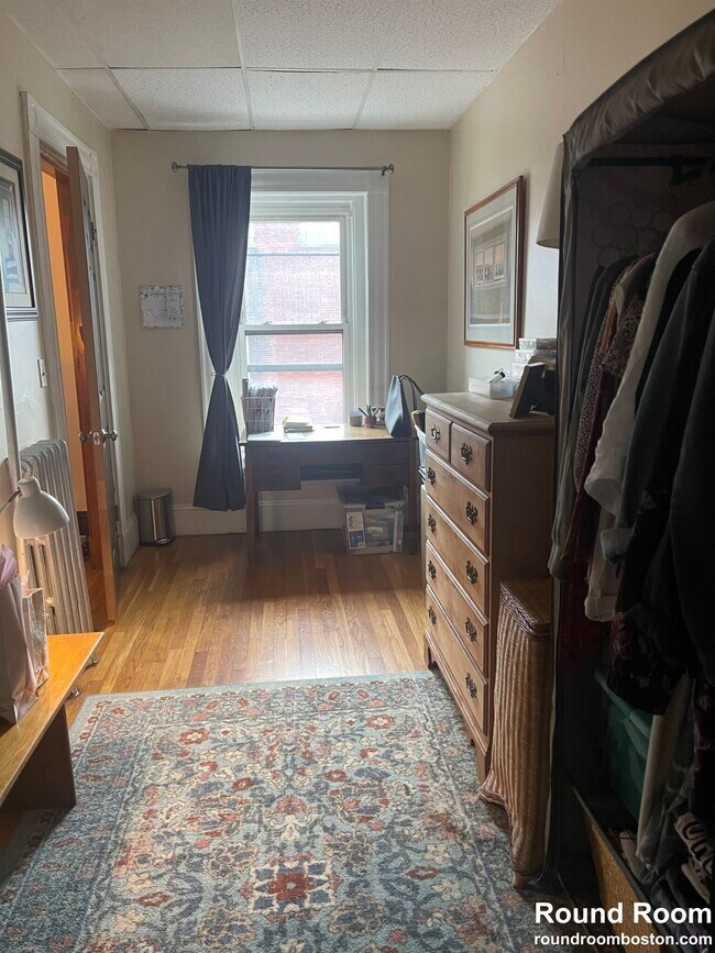 Photo - 847 Beacon St Unidad 6