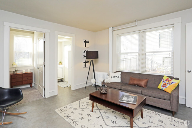Living Room - Turner Park Apartments