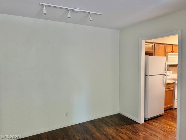 Photo - 650 Oakmont Ave Unit 2113