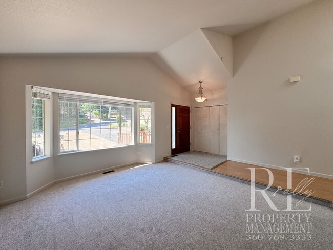 Photo - 4618 NW Bernard St