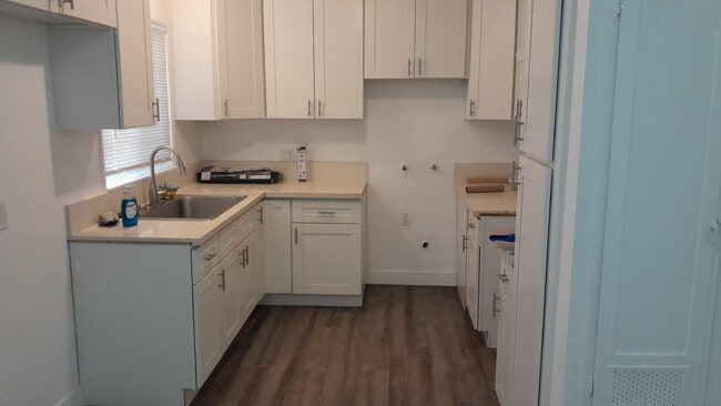 Photo - 712 1/2 W Redondo Beach Blvd Unidad # 712 1/2