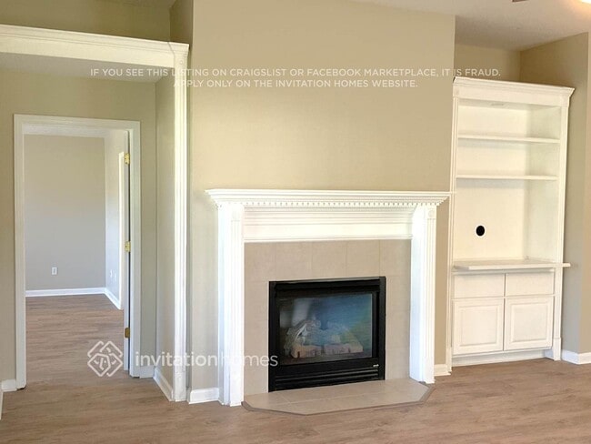 Photo - 609 Racoon Ct