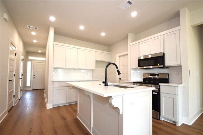 Photo - 1841 Lapis Ave