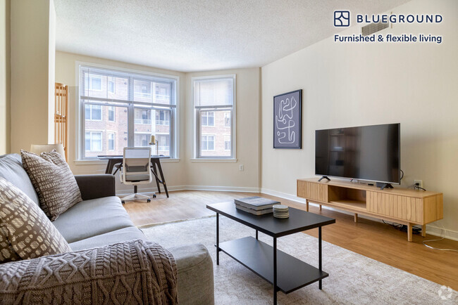 Building Photo - 2400 M St NW Rental