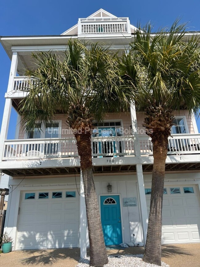 Building Photo - 700 Ocean Blvd Unit 1
