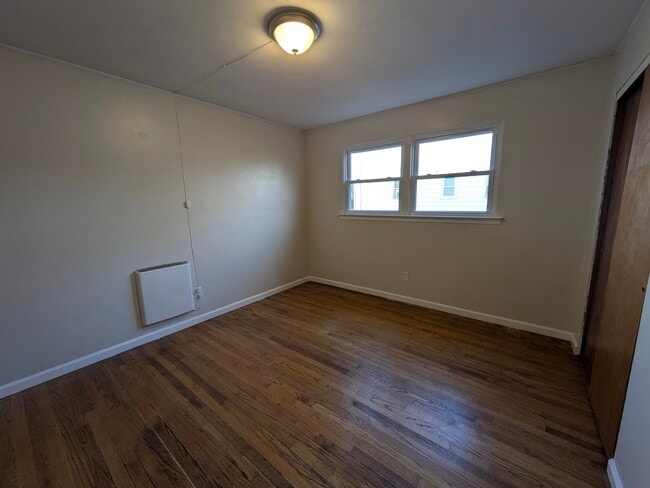 Photo - 617 June St Unit B