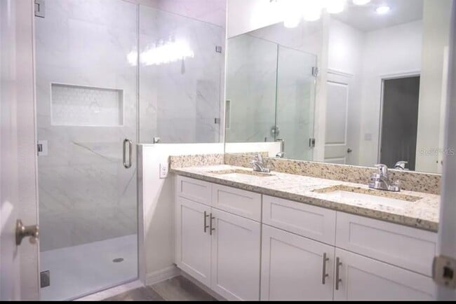 Photo - 2951 W Yorkshire Pl