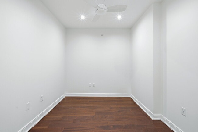 Photo - 1111 19th St N Unit 1901