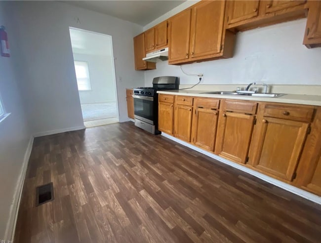 Photo - Portsmouth House for Rent!