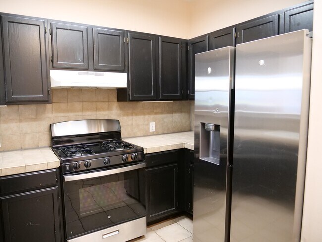 Photo - 2445 Monarch Dr Unit 303