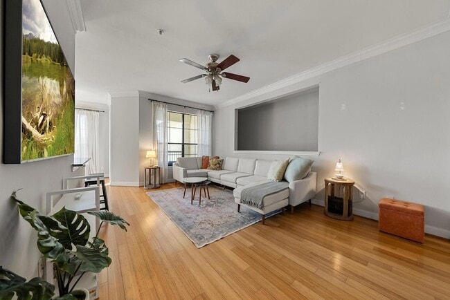 Building Photo - 7701 Rialto Blvd Unit 1426