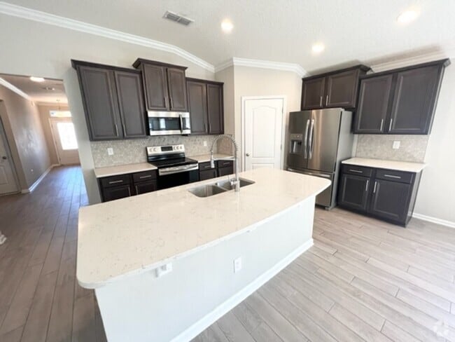 Building Photo - Introducing this stunning 4-bedroom, 2-bat... Rental