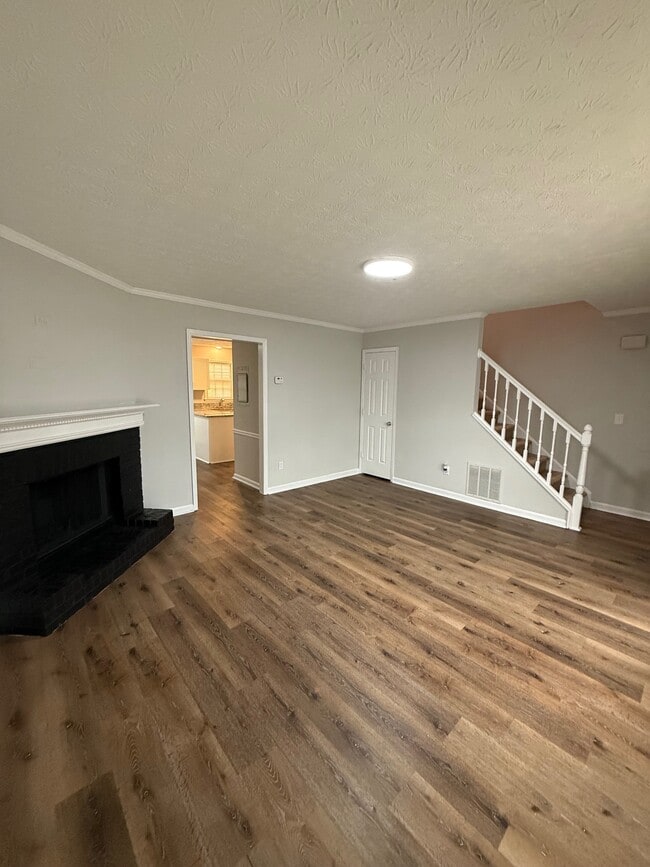 Photo - 4363 Redgate Rd