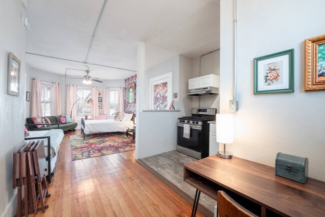 Photo - 304 Power St Unit ID1268426P