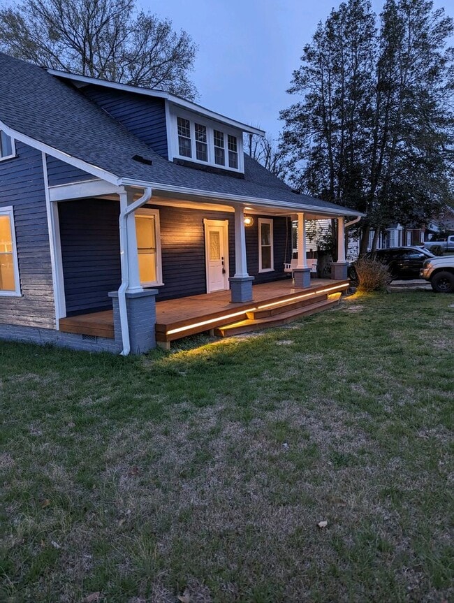 Photo - 1001 S 8th St