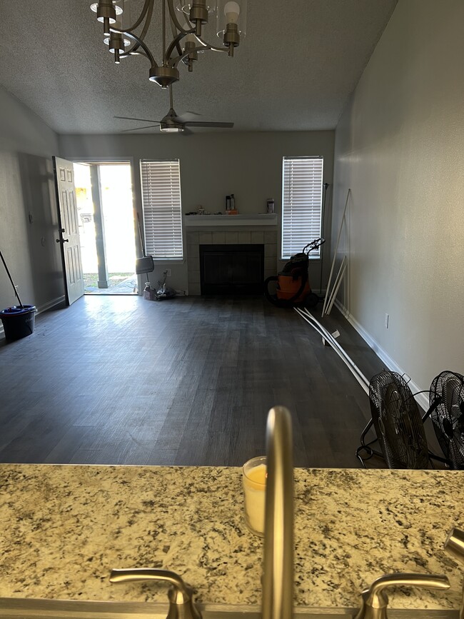 Photo - 1942 Baywind Ct