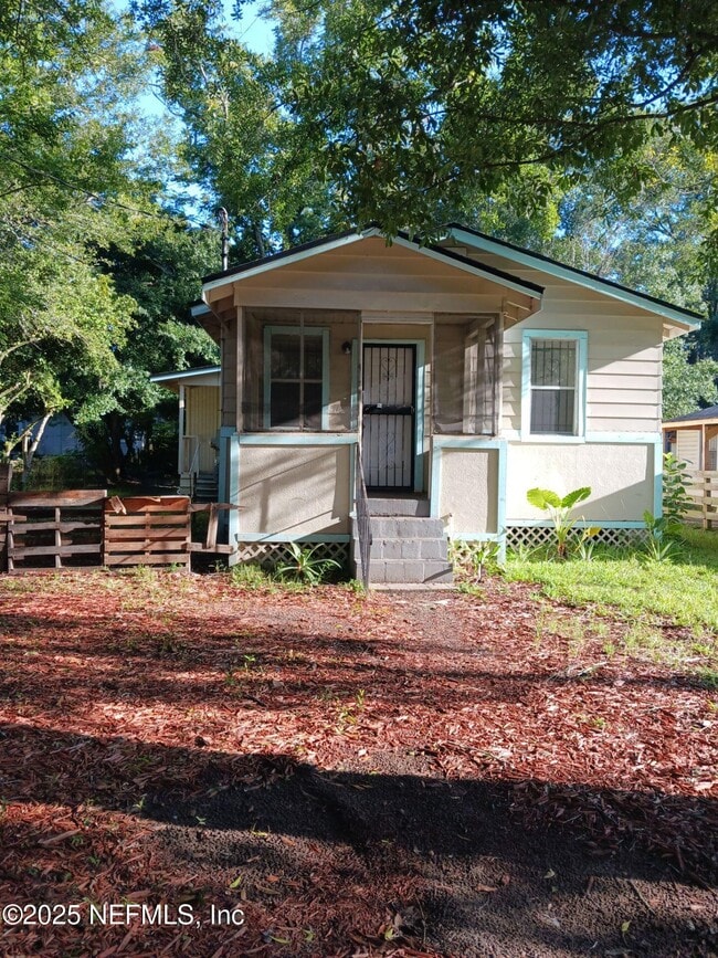 Building Photo - 1505 W 27th St Rental