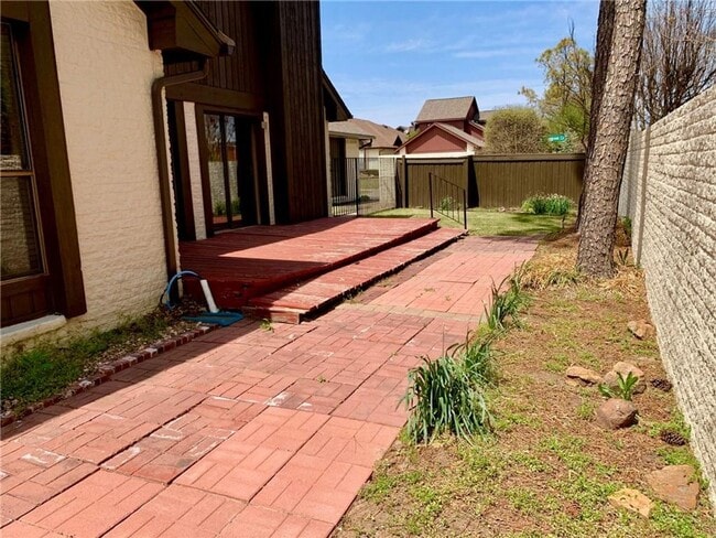 Photo - Perfect Location & Worry Free Living!