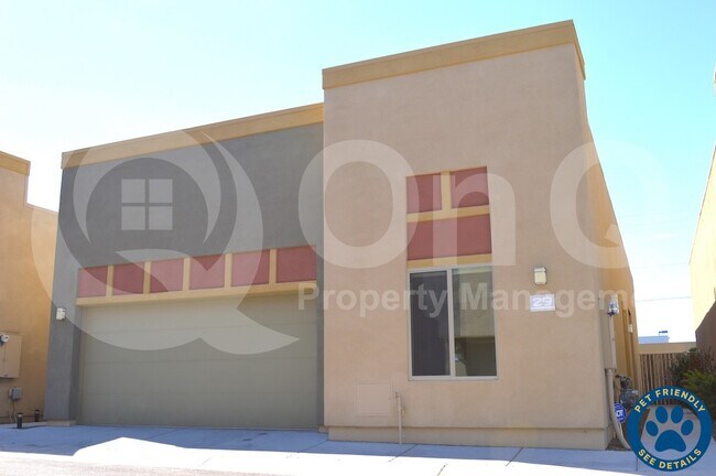 Building Photo - 3113 E Danbury Rd Rental