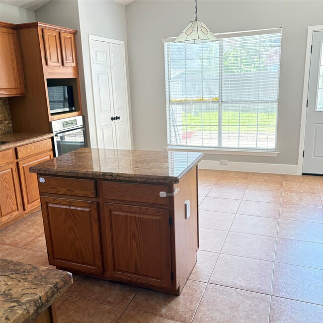Photo - 20315 Aspenwilde Dr