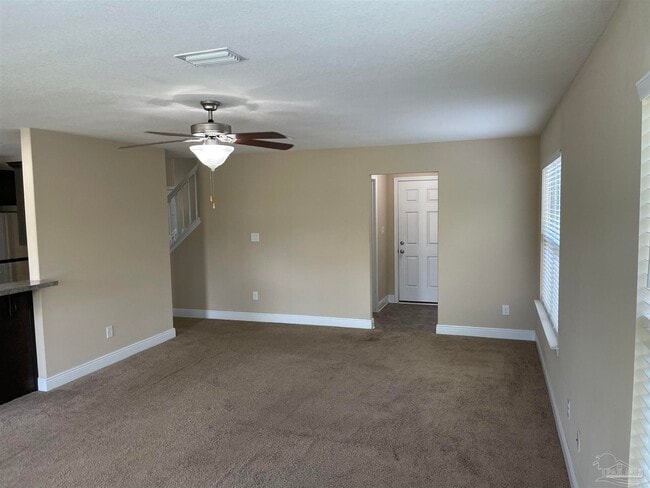 3826 Weatherstone Cir