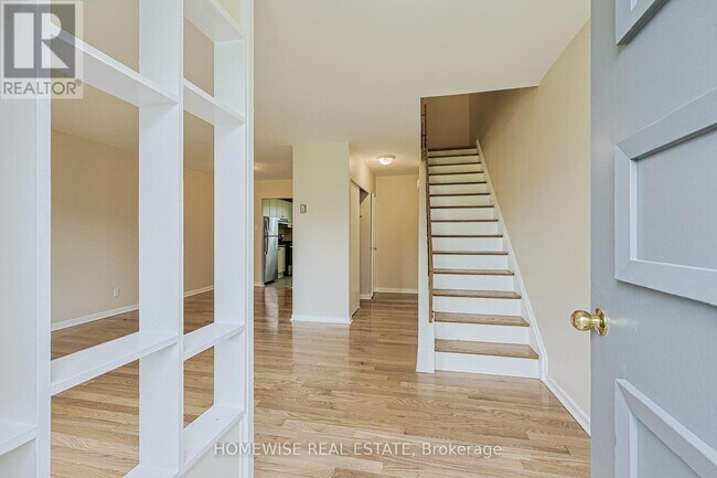 Photo - 1350 Winding Trail