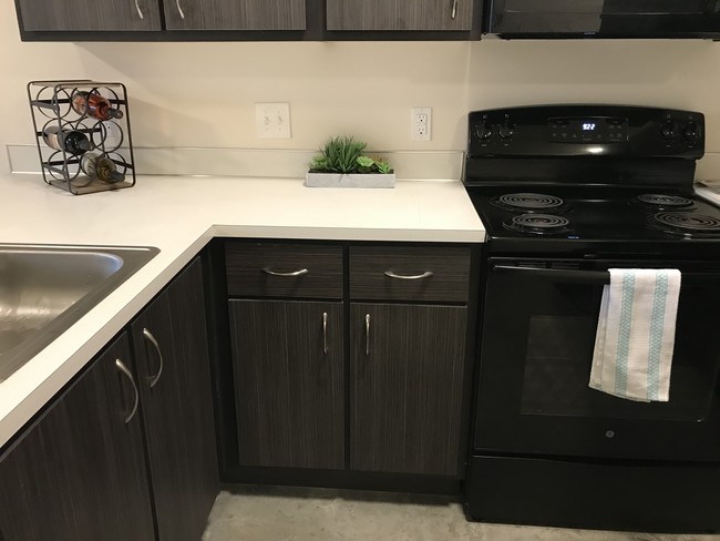 Photo - The Alexis Apartments