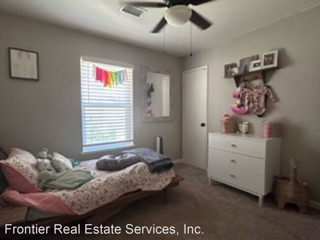 Photo - 3 br, 2 bath House - 22812 Scout Point Ct