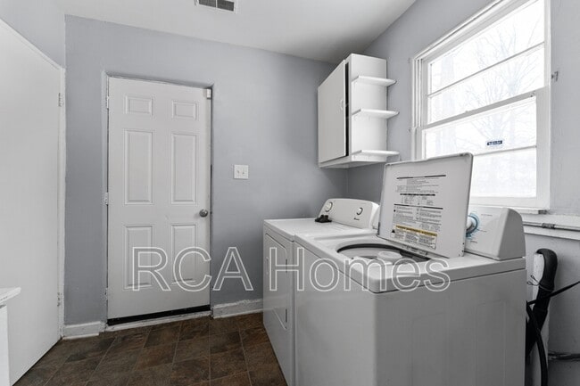 Photo - 6262 E 24th St