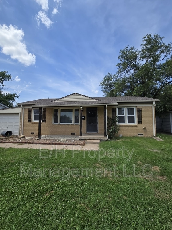Building Photo - 2316 W Wildwood Rd