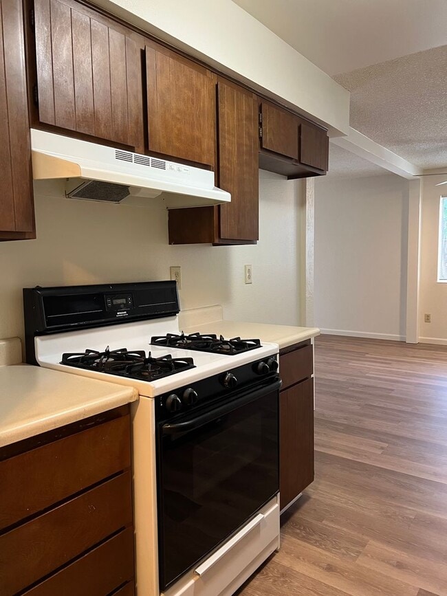 Photo - Darling 3 Bedroom House!!