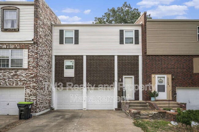 Photo - 3731 NE Colonial Dr